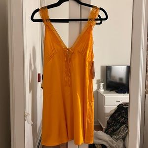NWT Satin Zara Dress with Lace